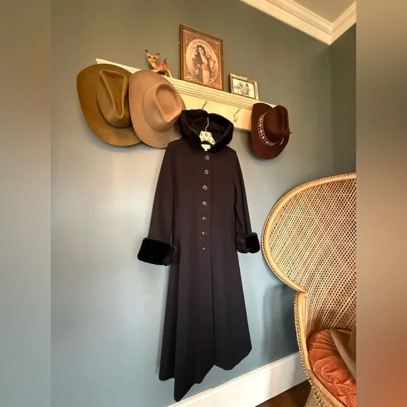 Vintage duster Long Black Wool Fur trim coat Hood cuffs sz 8p - Picture 2 of 14